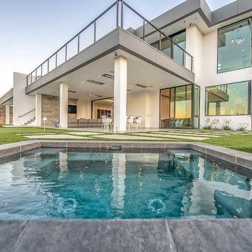 Modern Lakeview