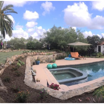Paradise Custom Pools