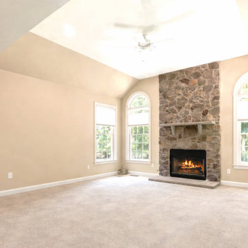 Family Room (before)