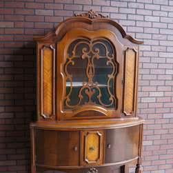 Antique Furniture - China Cabinets And Hutches