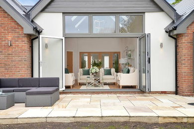 Design ideas for a modern house exterior in Other.