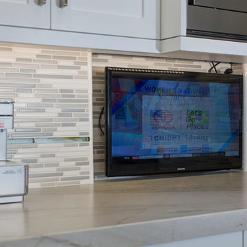 Fresh & Bright Kitchen Mandrake Point - Scripps Ranch