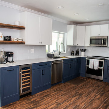 Contemporary Kitchen Update Done in a 2 Tone Color