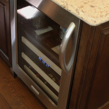 Moline, IL- Traditional and Timeless Kitchen Remodel