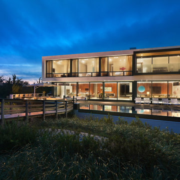 Daniels Lane residence