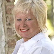 Sheila Young's photo