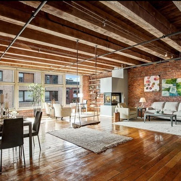 Seattle Pioneer Square Loft Staging