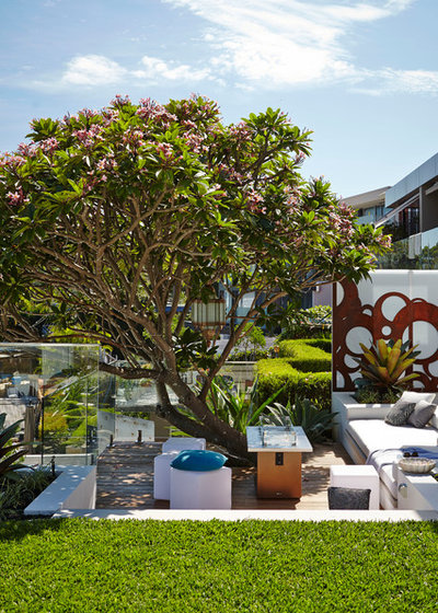 Contemporary Deck by Dean Herald-Rolling Stone Landscapes