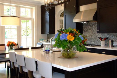 Inspiration for a contemporary kitchen remodel in Toronto
