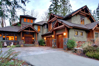 Mountain style exterior home photo in Seattle