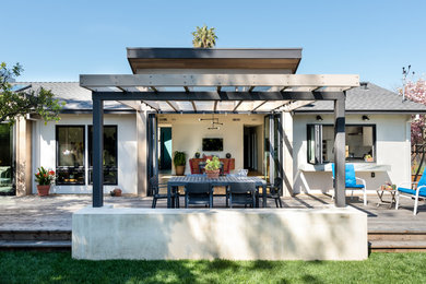 Contemporary exterior home idea in San Francisco