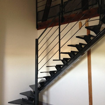 escalier industriel poutre centrale
