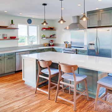 Flowing Kitchen