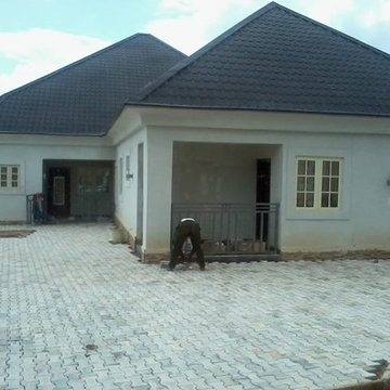 mid income & luxury homes