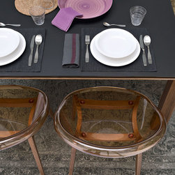 CS/4058-QLV 140 Omnia Glass Dining Table by  Calligaris, Italy - Dining Tables