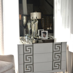 Showroom Pieces - Buffets And Sideboards