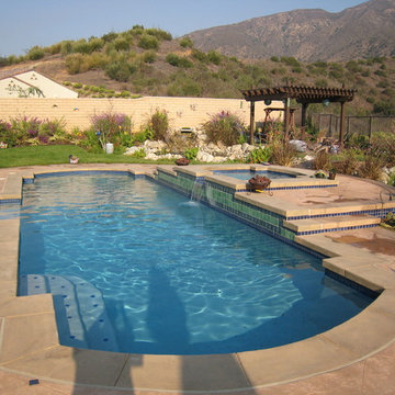 Poolspools, bbq, spa, ponds, water features, waterfalls, hardscapes, firepits, c