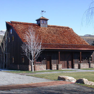 Mountain Valley Residence