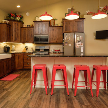 Beautiful acreage for Empty Nesters