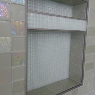 Shower niche with Schluter trim