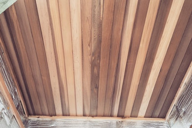 Inspiration for a rustic home design remodel in Calgary