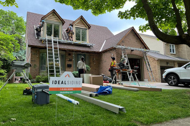 Exterior home idea in Toronto