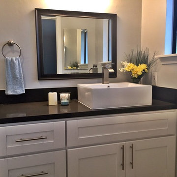 Modern, Bright Bathroom