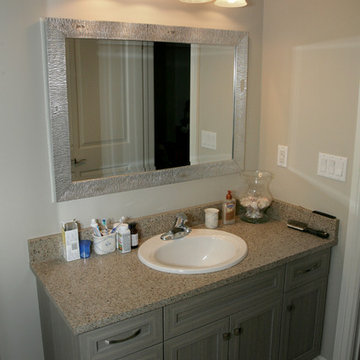 Townhouse Transitional Baths