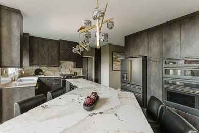 Kitchen - modern kitchen idea in Omaha