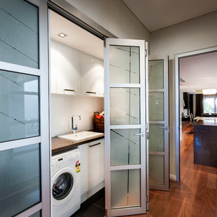 Modern Laundry Room