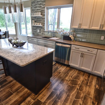 Kitchen and Breakfast Nook