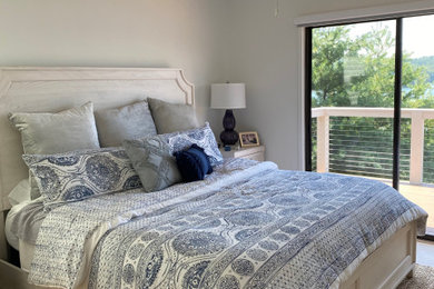 Inspiration for a timeless bedroom remodel in New York