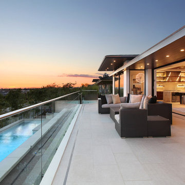 Seaside Living: Corona del Mar, California