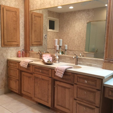 Double bowl vanity with makeup counter