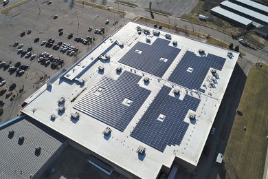 Large Retail Store in Springfield, IL - 570 kW