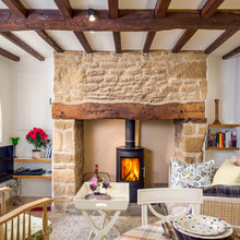 Cottage sitting room...