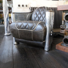 Louie room