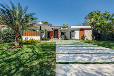 Contemporary Home - 09