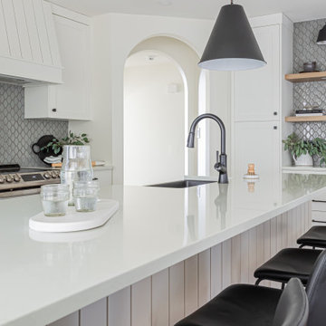 SOFT TONAL KITCHEN