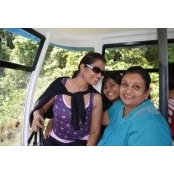 Viji Malon's photo