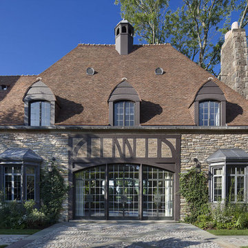Round Hill Estate