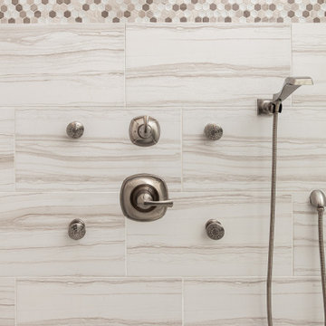 Serpentino Blanco Master Bathroom