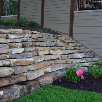 Natural Stone Wall and Retaining Wall