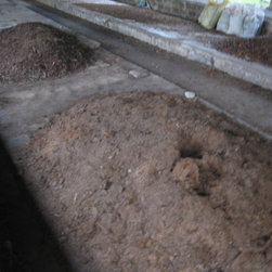 Self-propelled Compost Turner for Animal Manure Compost Making - Products