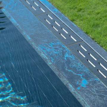 Verde Guatemala Porcelain Tiles - Urla,Izmir Villa