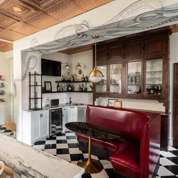 Central West End Kitchen & Mini Wet Bar