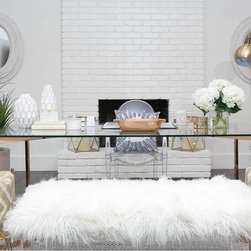 2018 Lifestyle Catalog - Upholstered Benches
