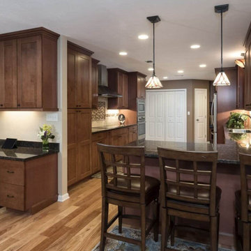 Kitchen and Dining-2016 Suburban Heights