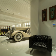 Lake house Garage
