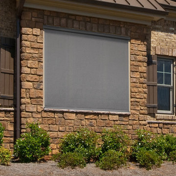 Cordless Outdoor Sun Shades (PVC - PVC Coated Polyester Fabric)
